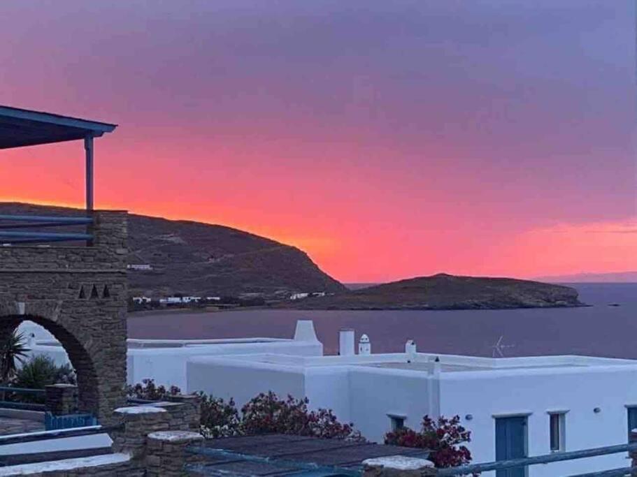Tinos Beautiful Sunrise Near Agios Sostis Holiday home