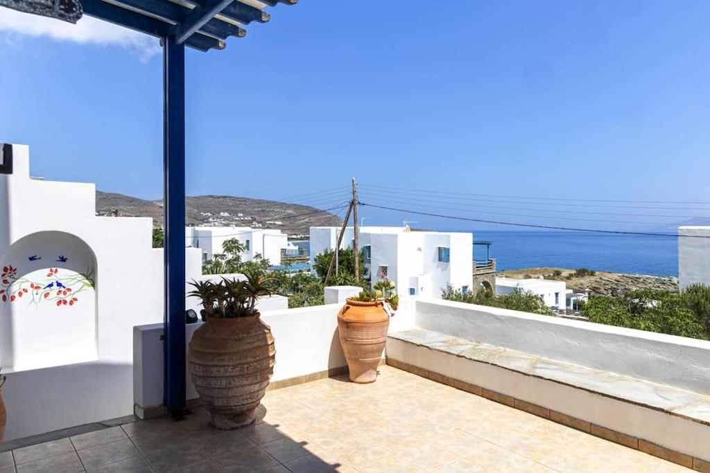 Holiday home Tinos Beautiful Sunrise Near Agios Sostis *